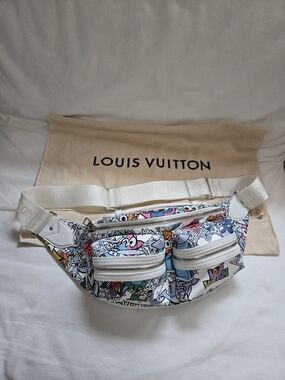 *rare* Louis Vuitton White Multicolor Comic Canvas Belt Bag